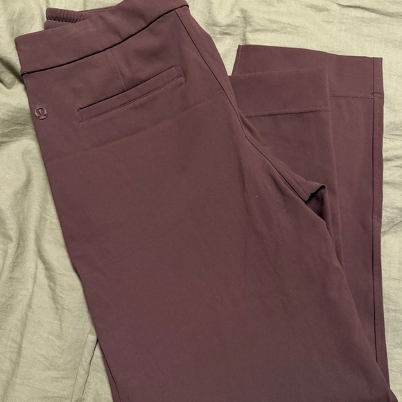 Lululemon 7/8 length pant - Picture 4 of 4